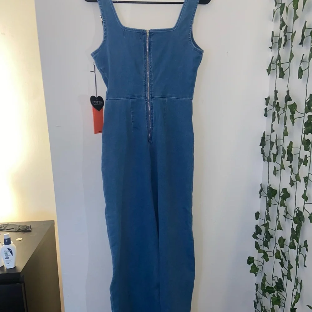 Denim jumpsuit - Picture 2 of 3